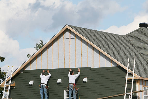 Professional Siding Installation technician working in Doylesburg, PA